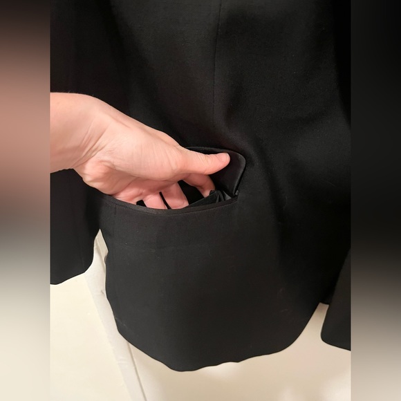 PIERRE BALMAIN suit jacket blazer black with satin lapel wool 46R - Picture 4 of 9